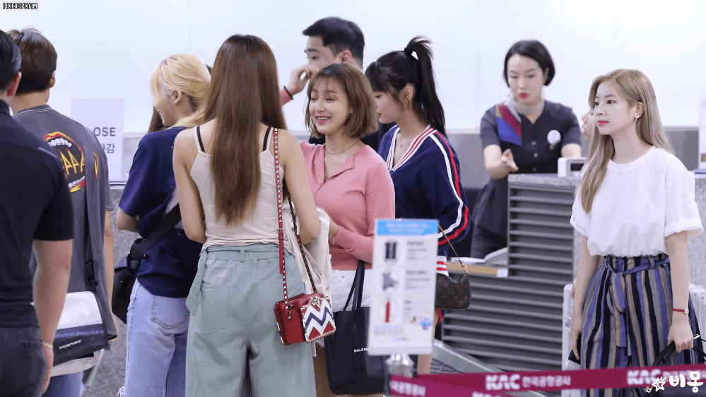 트와이스(TWICE) 김포공항출국