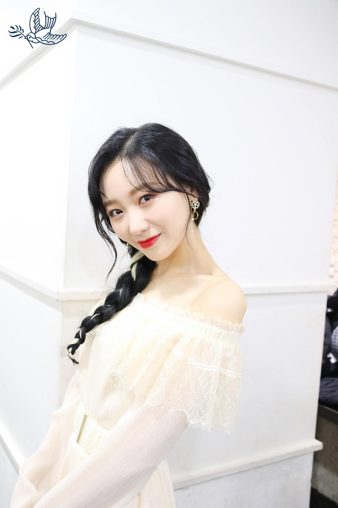 Lovelyz 소중했던 기억들로 Rewind 스압~