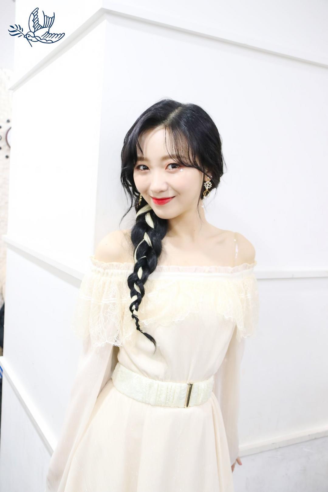Lovelyz 소중했던 기억들로 Rewind 스압~