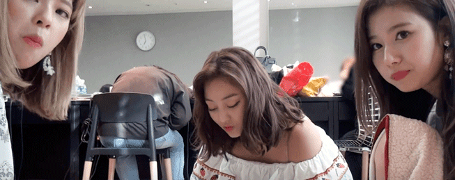 사나 먹방 모음 (1/2) [데이터]