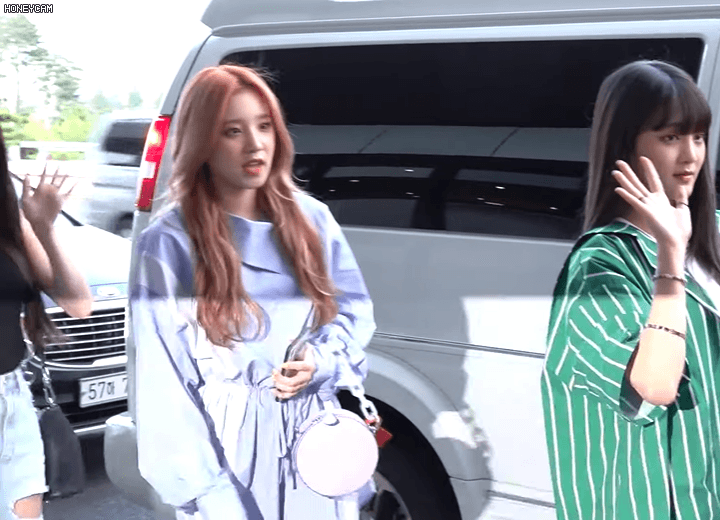 (여자)아이들 출국