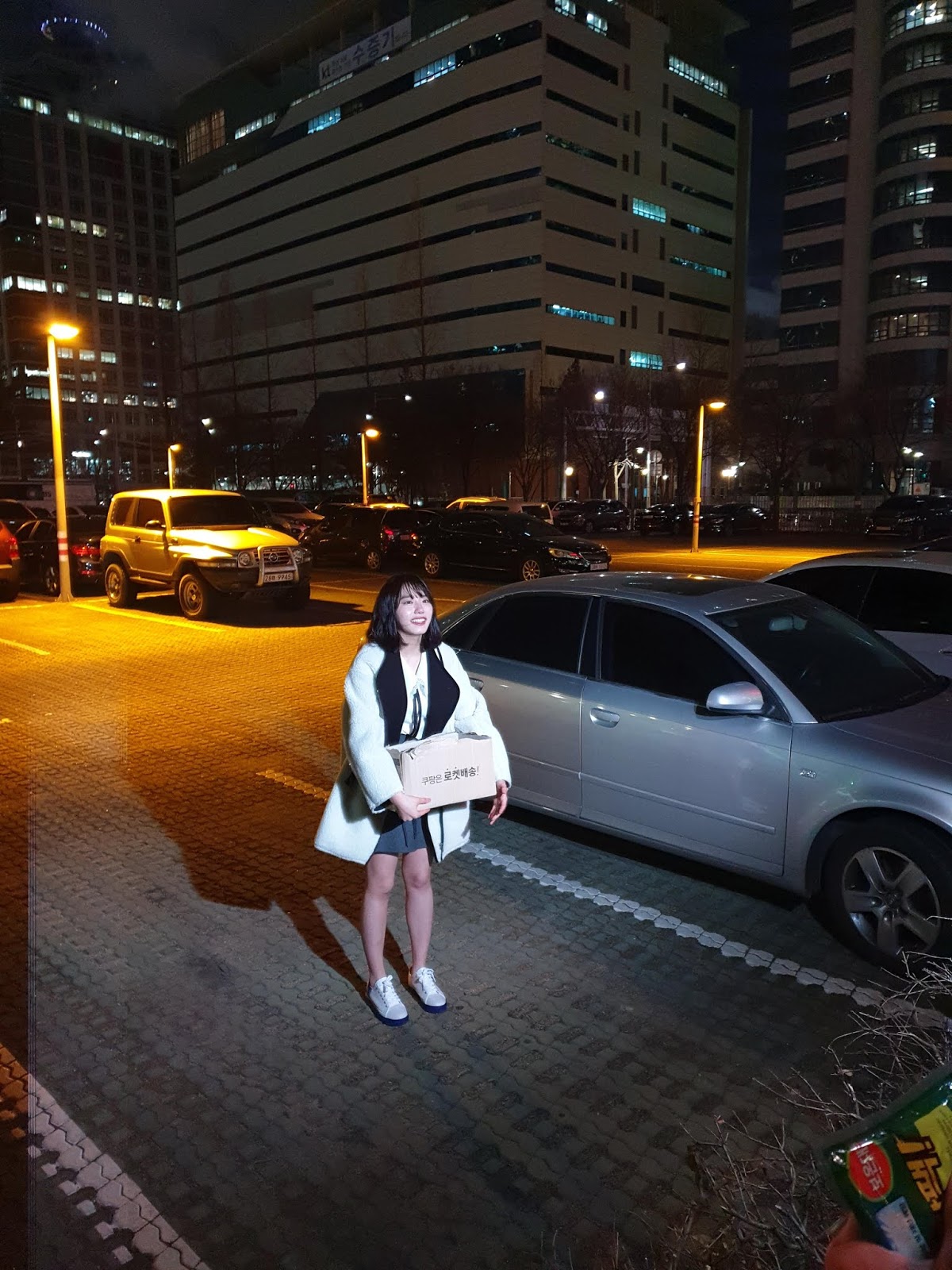 핫팩 나눠주는 소혜