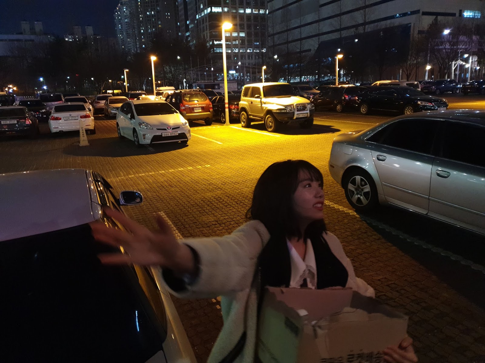 핫팩 나눠주는 소혜