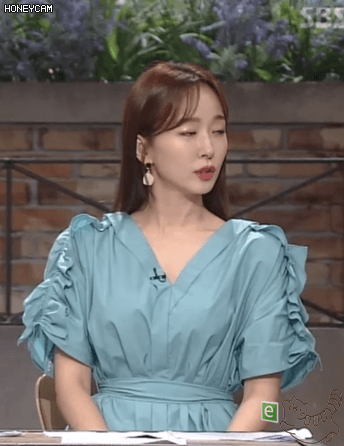 한밤 박선영아나운서