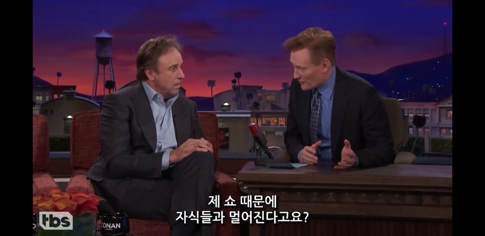 미국 토크쇼의 가족팔이 개그