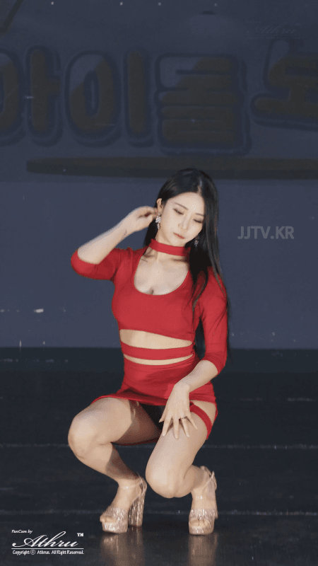 걸크러쉬 보미 레드 밀착 드레스