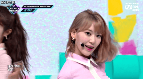 오늘자 엠카 아이즈원 사쿠라