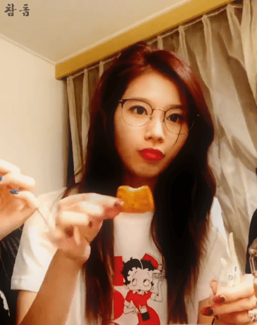 사나 먹방 모음 (1/2) [데이터]