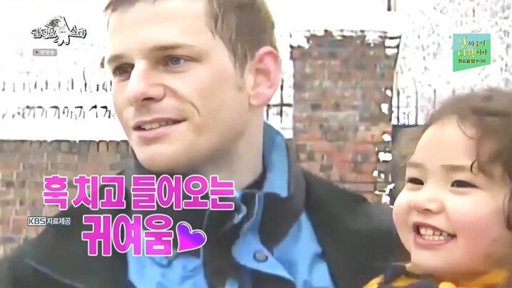 어렸을 때부터 여러 방송에 출연했었던 전소미