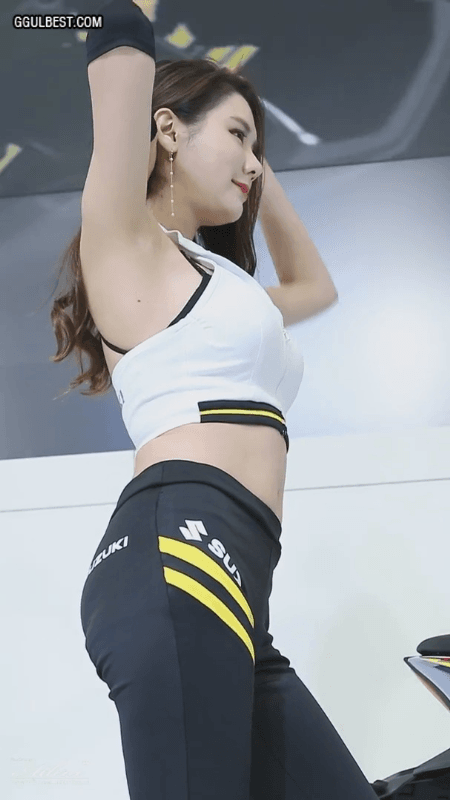 모터사이클쇼 민유린 민소매.gif