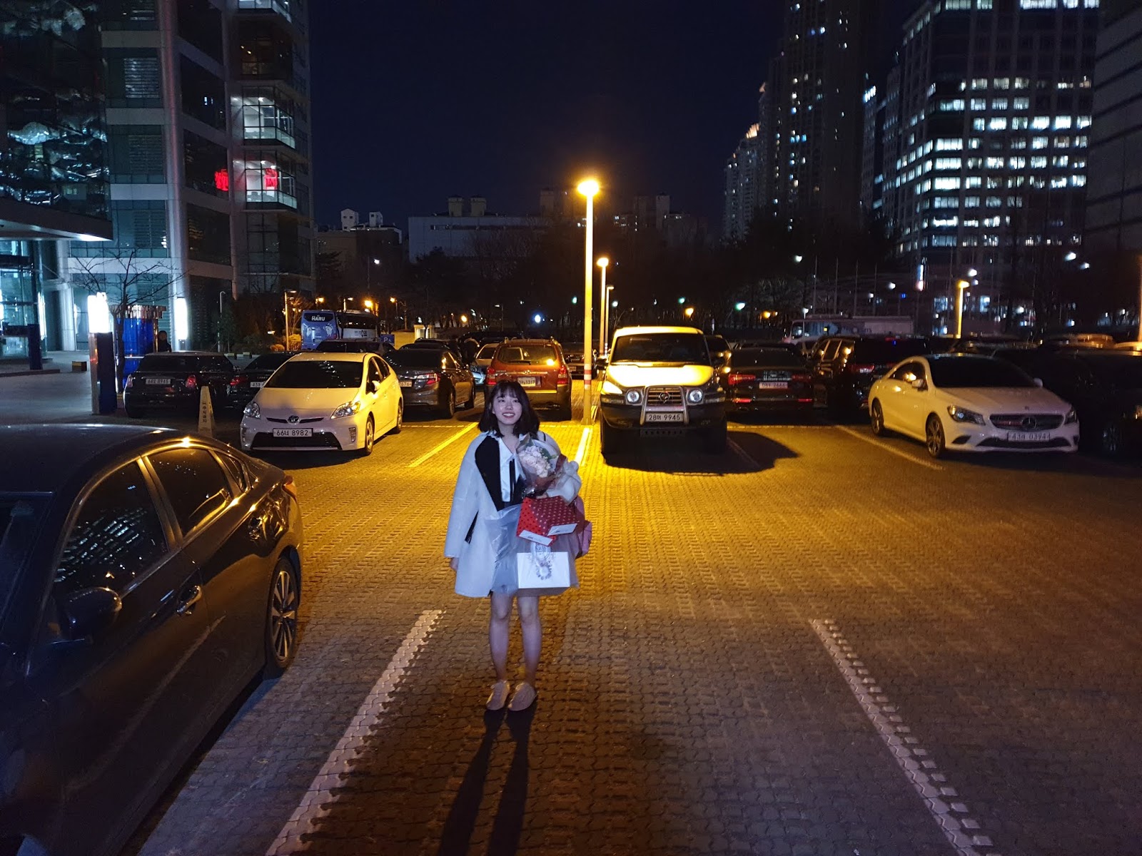 핫팩 나눠주는 소혜