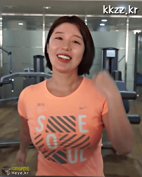 운동하는 나비