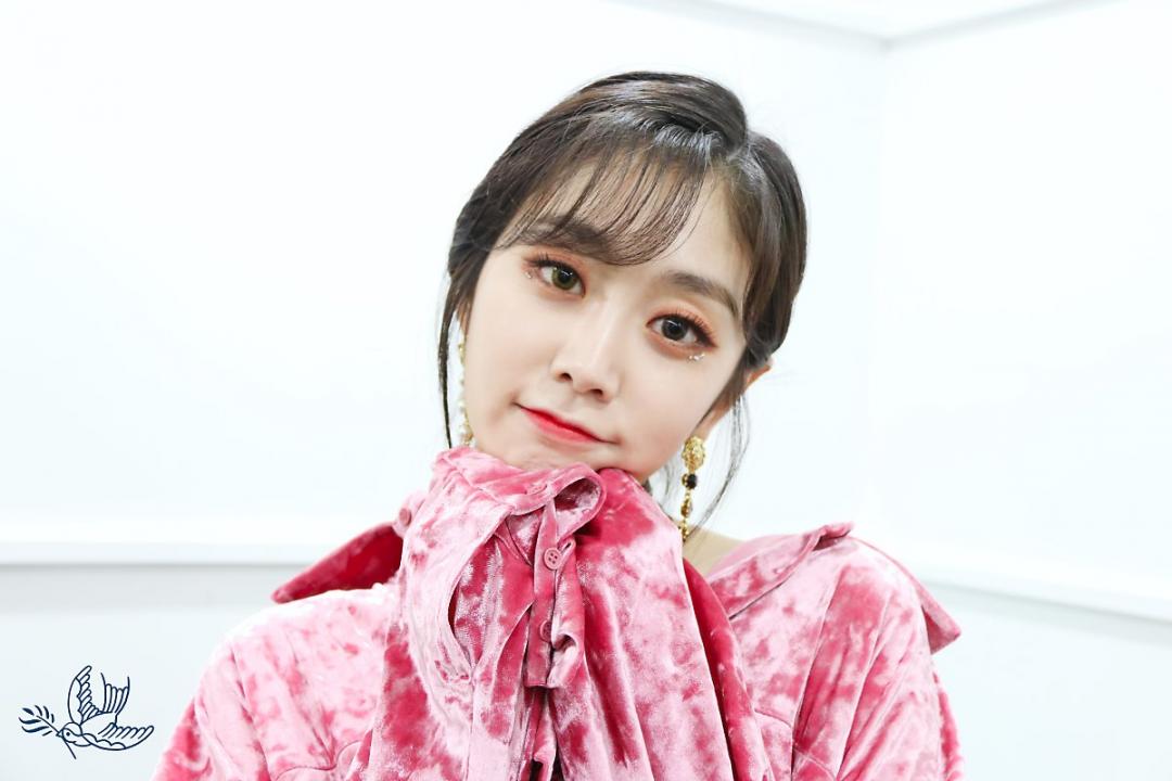 Lovelyz 소중했던 기억들로 Rewind 스압~
