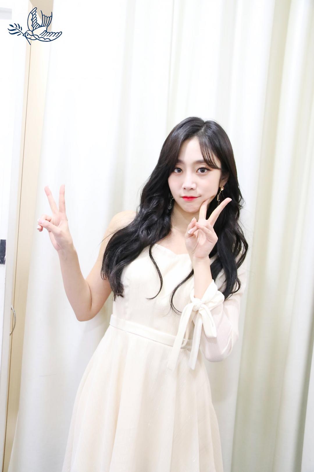 Lovelyz 소중했던 기억들로 Rewind 스압~