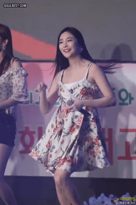 찰랑이는 소나무 나현