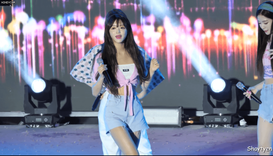 오마이걸(OHMYGIRL) 유아(YooA) Full Time @진주수상뮤직페스티벌