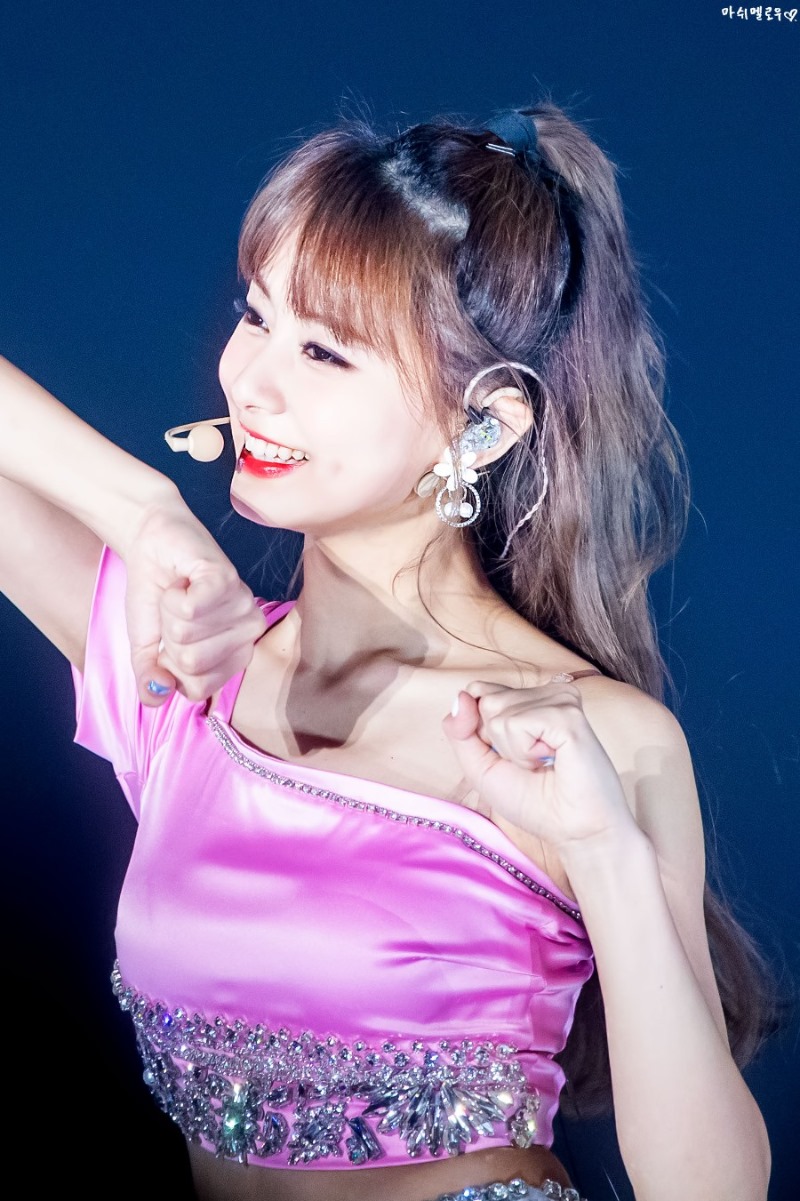 쯔위