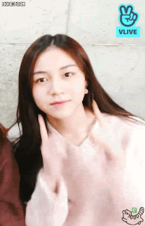 쥬리 : 얼굴이 두껍네 (feat. 수윤 다현 지애)