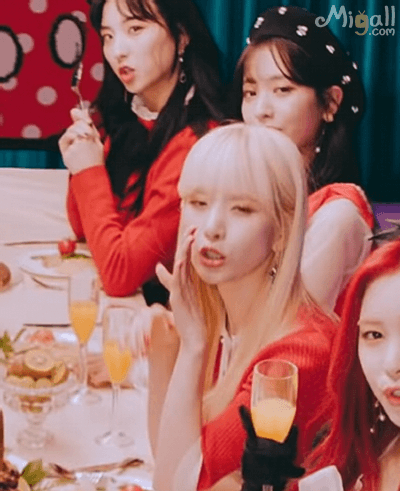 우주소녀X미키 It’s A Good Time 루다 보나