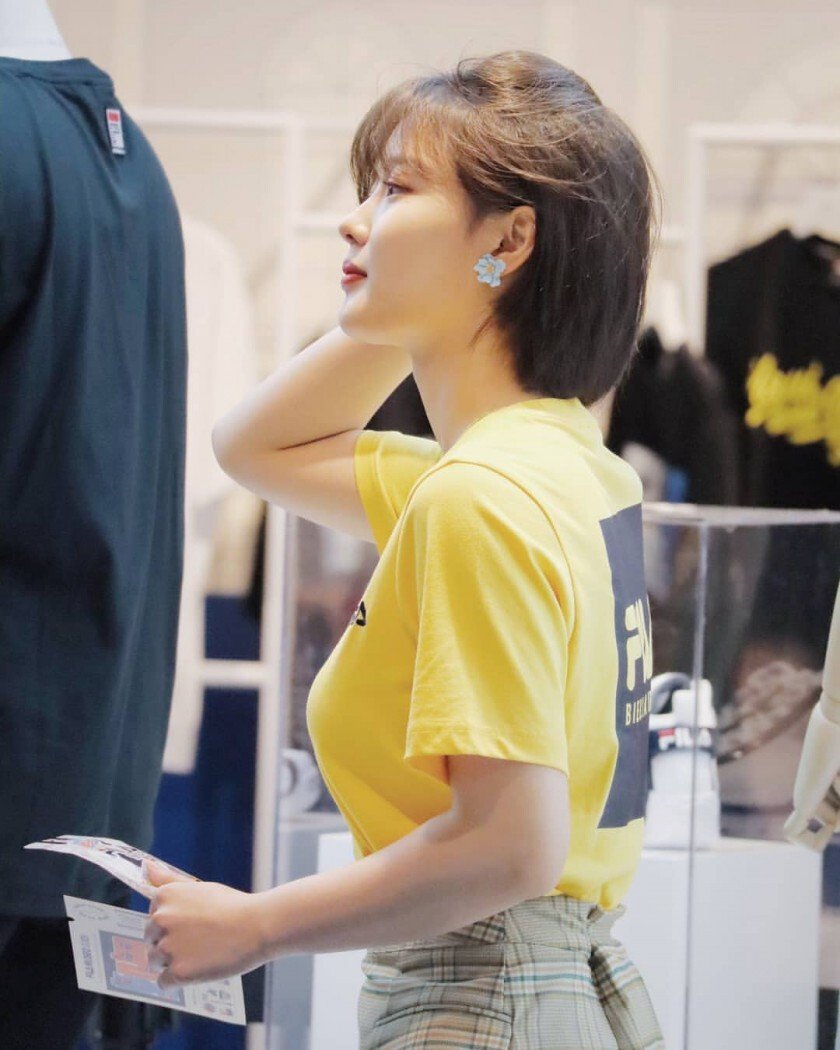 단발 유정이