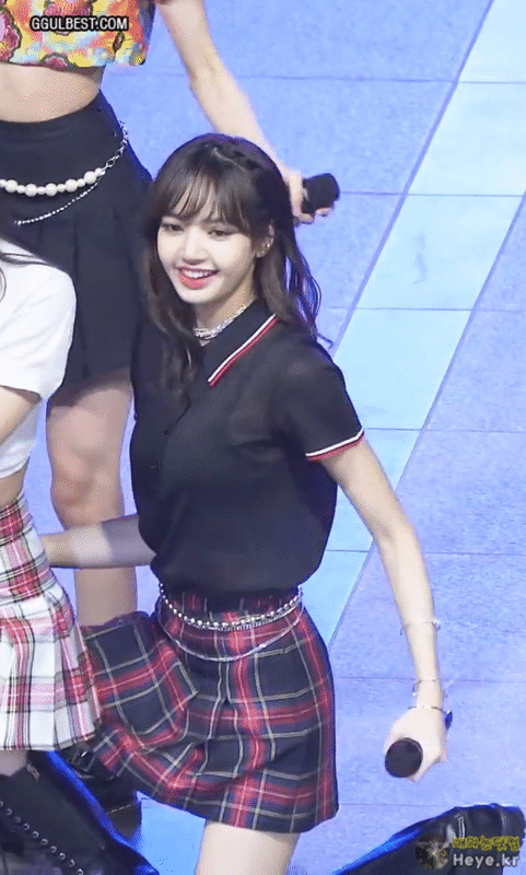 블랙핑크 리사 검정 시스루