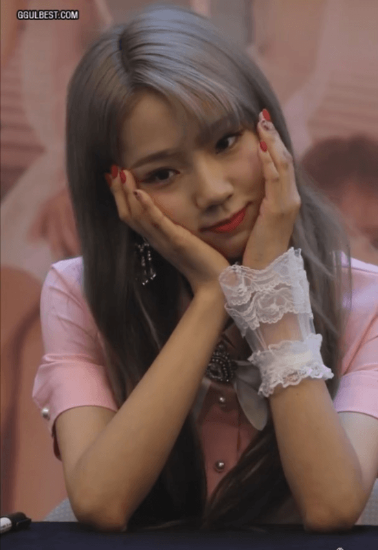우주소녀 여름 팬싸인회