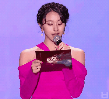 MAMA 홍콩 MC 지효 다현 채영