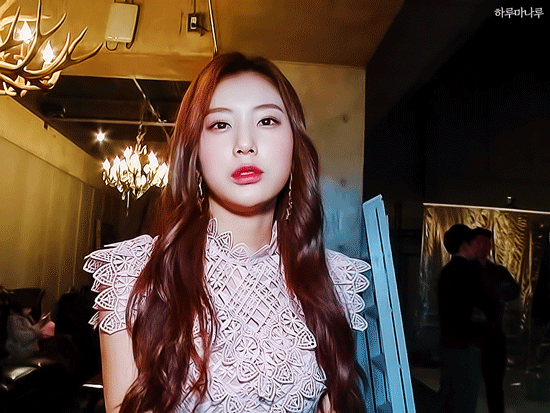 아이즈원 일본 쇼케이스 민주.은비.원영.혜원
