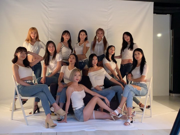 두산 치어팀 단체촬영