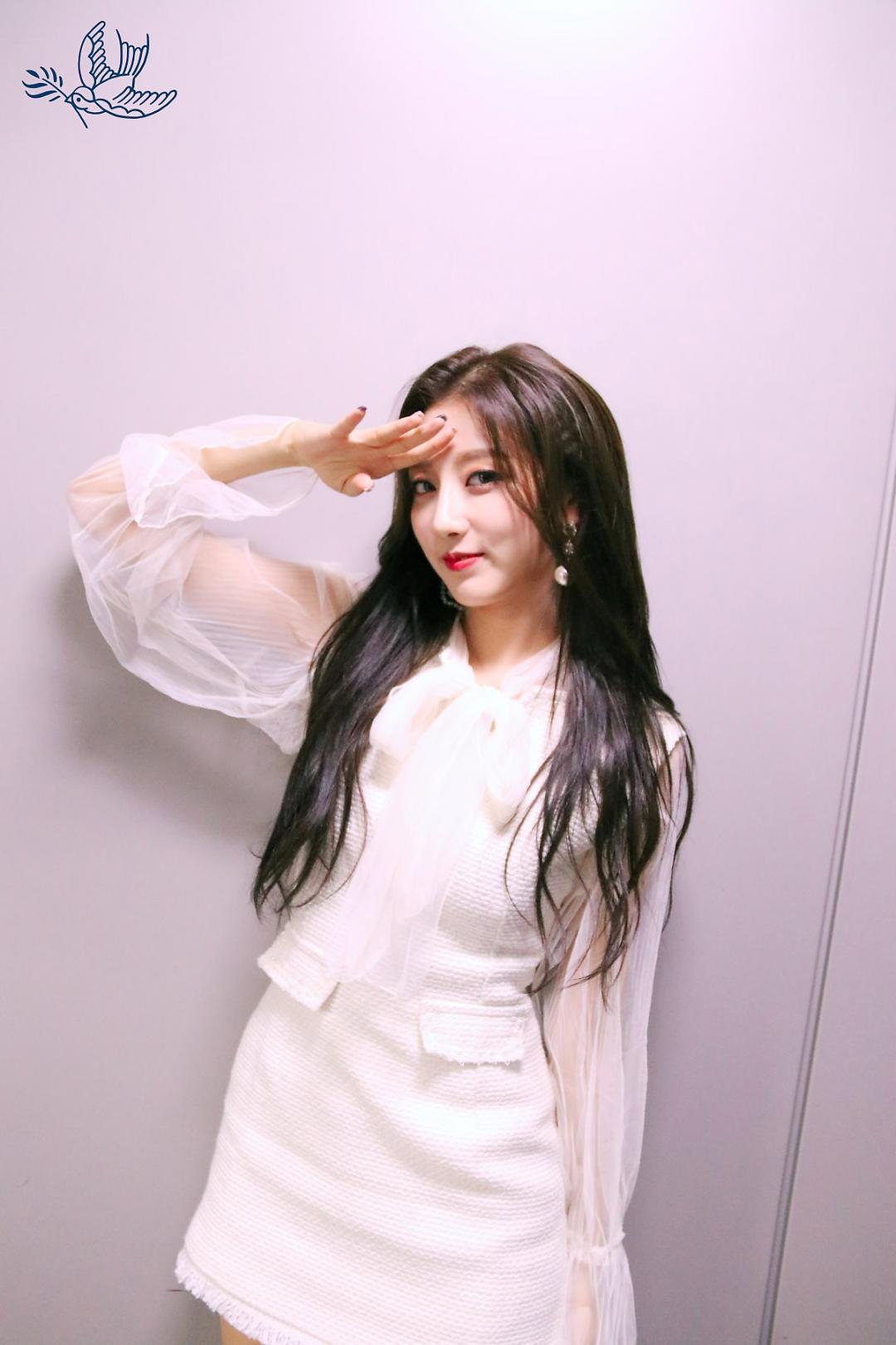 Lovelyz 소중했던 기억들로 Rewind 스압~