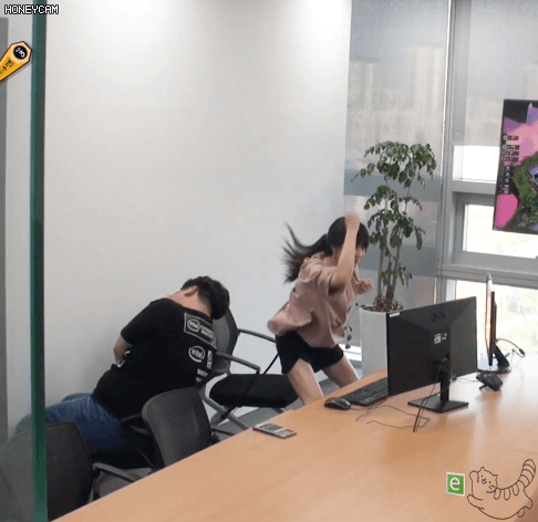 )*(털 걸고 게임한 김민아 아나운서
