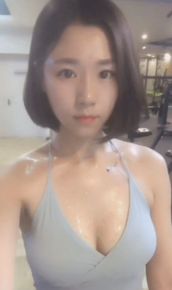 움짤 런닝머신녀