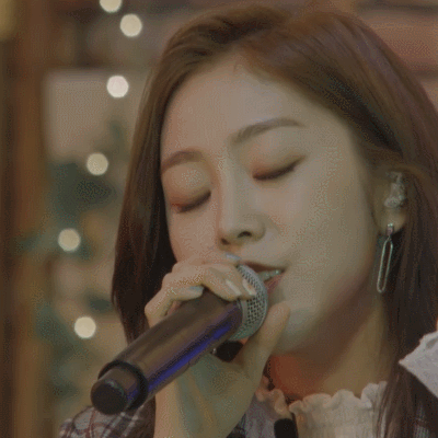 러블리즈 루프탑 라이브