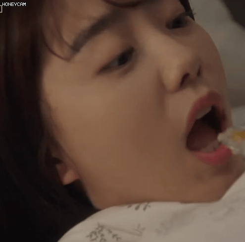 죽 먹는 소혜