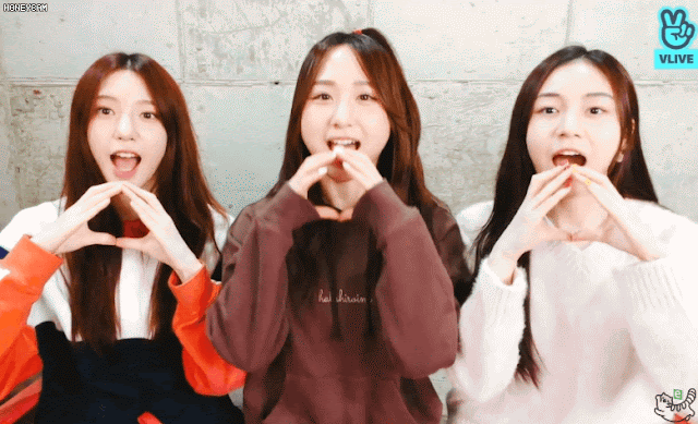 쥬리 : 얼굴이 두껍네 (feat. 수윤 다현 지애)