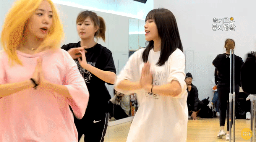 아이돌의 삶은 원래 이렇게 바쁜가요? 부캐 부자 Apink 은지의 하루 데이터~~