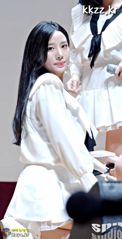 순백의 조현