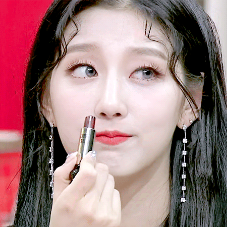 봄바람처럼 살랑살랑 예인이