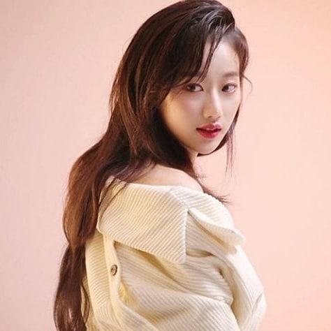 에이프릴 나은