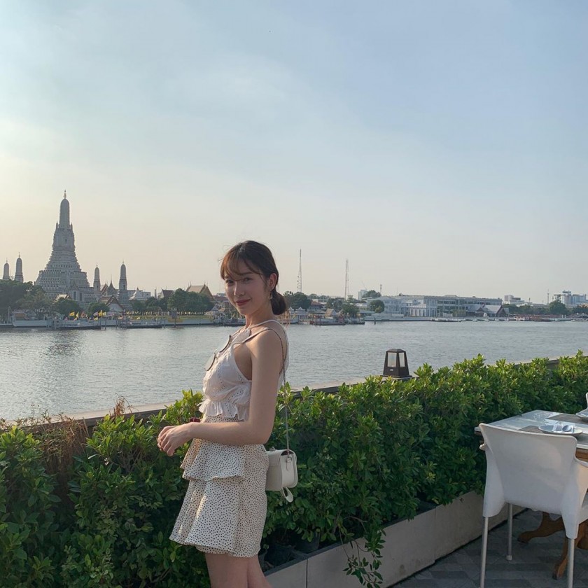 여행 다니는 윤채경