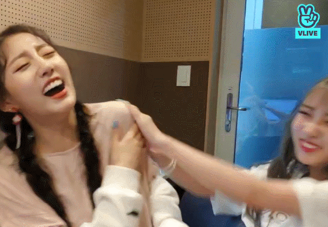 살쪘다고 징징되는 지애 + 예인