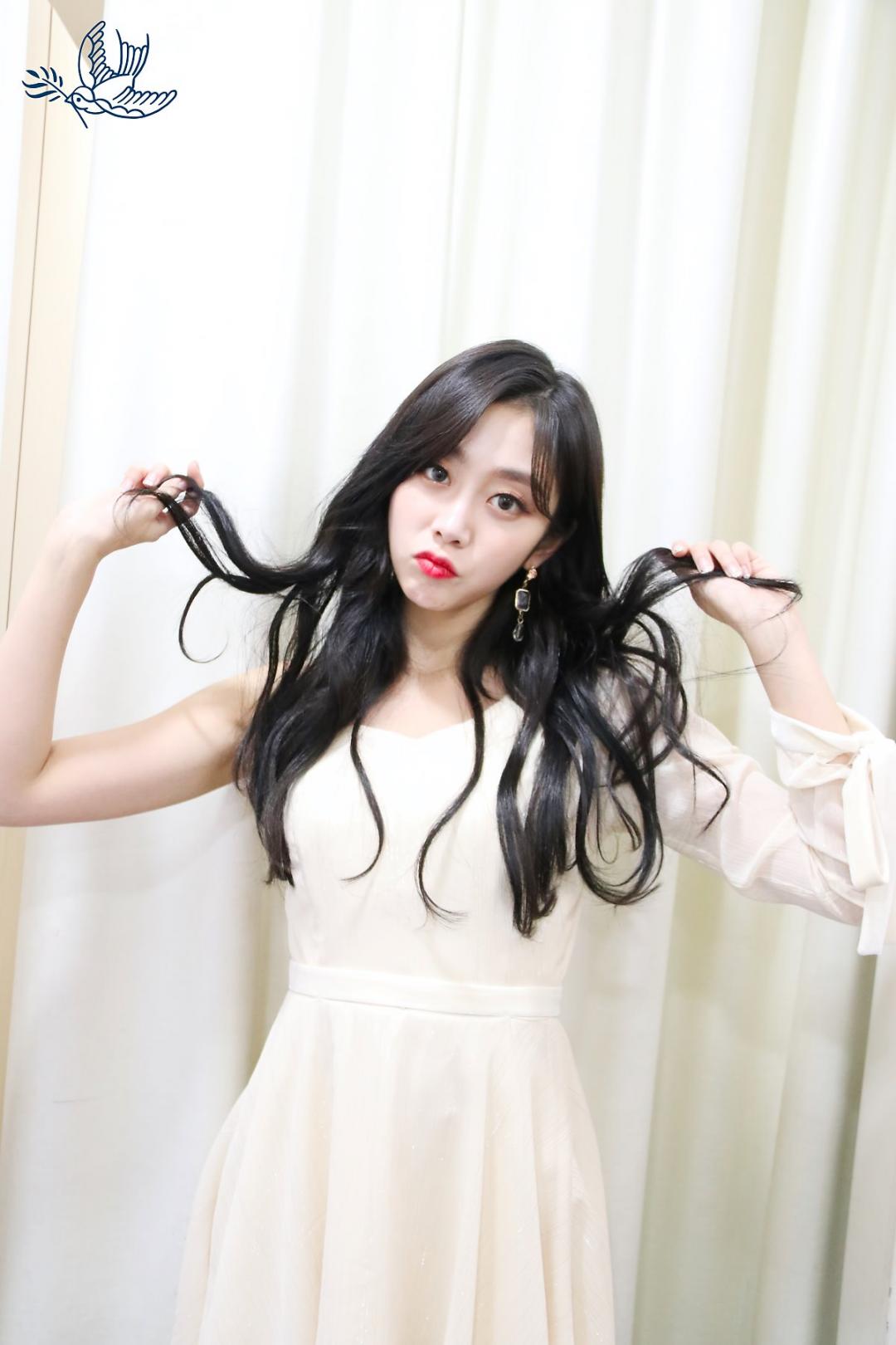 Lovelyz 소중했던 기억들로 Rewind 스압~