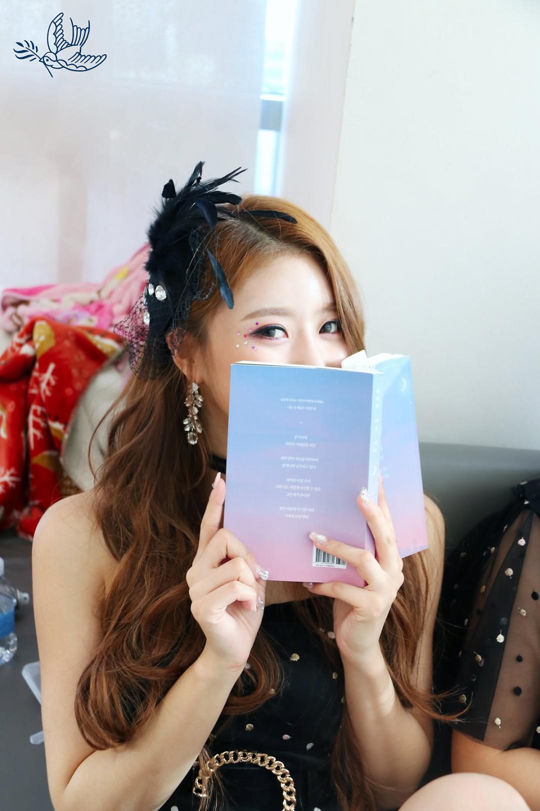 Lovelyz 소중했던 기억들로 Rewind 스압~
