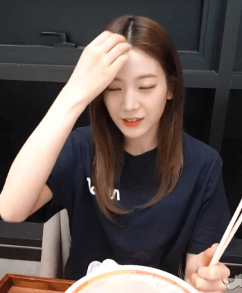 프로미스나인 귤먹방