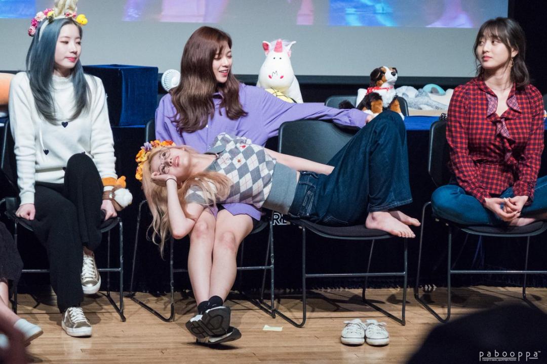 190505 일지 아트홀 팬 싸인회