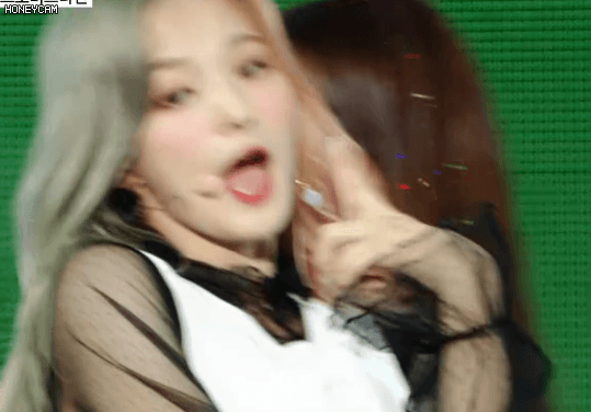 프로미스나인 이나경