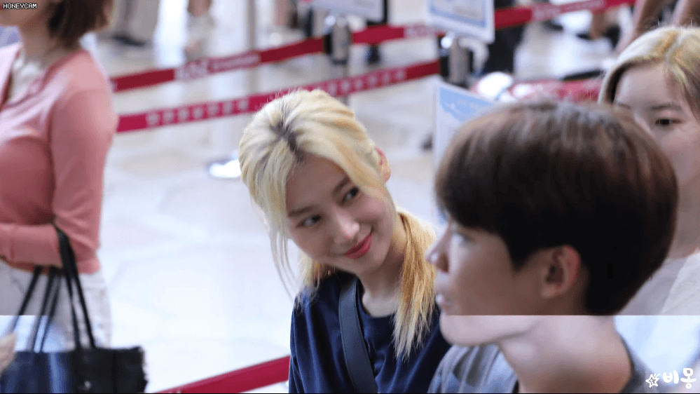 트와이스(TWICE) 김포공항출국