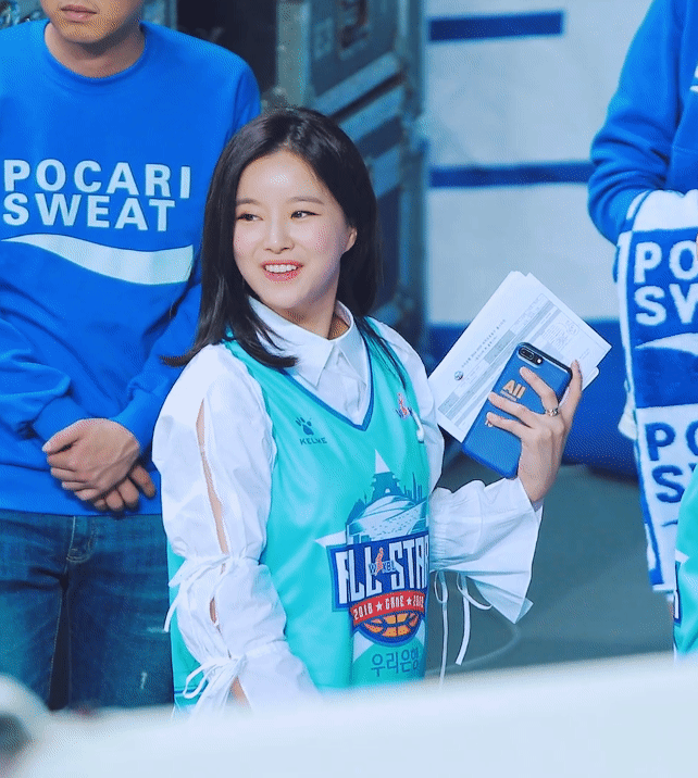 이향 아나운서