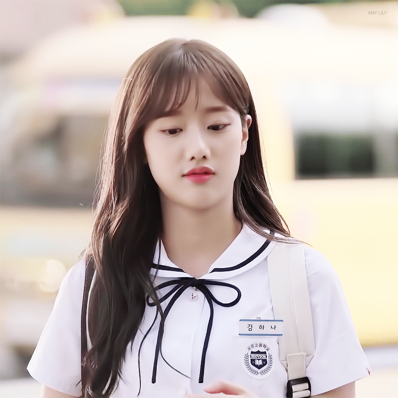 에이프릴 나은