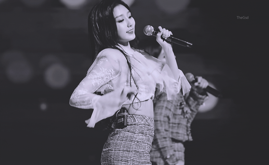 흑백과 컬러의 정예인